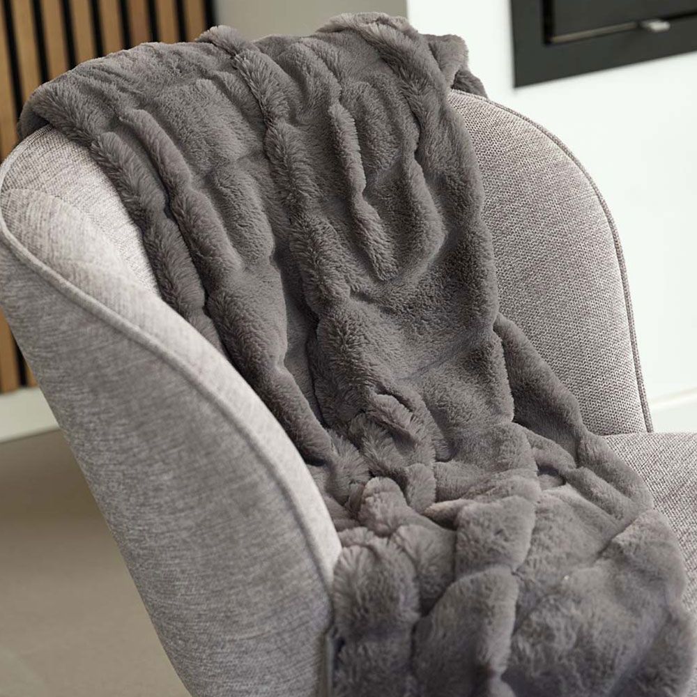 STAVKLOKKE pleed