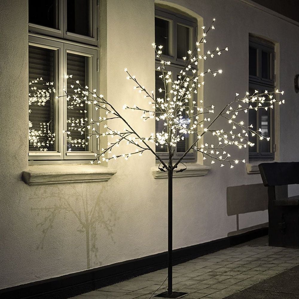 YGGDRASIL valguspuu 400 LED-lambiga