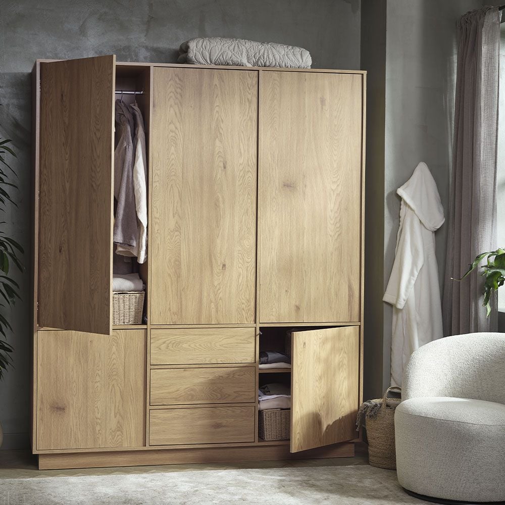 TRANUM riidekapp
