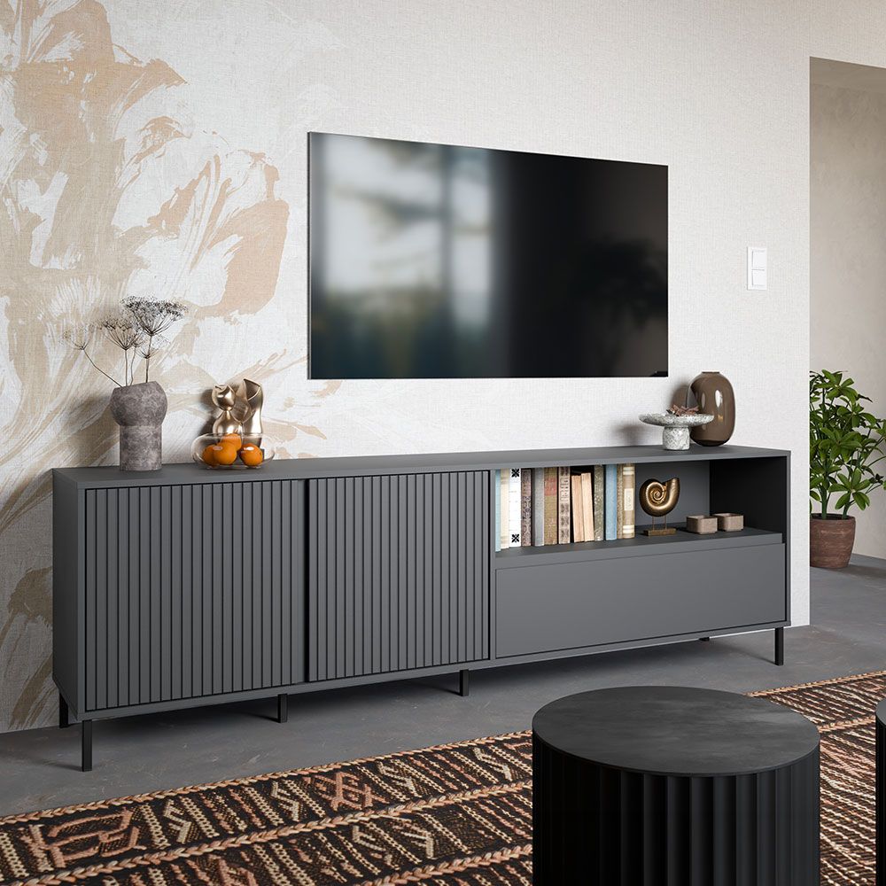 AVENALE TV-laud