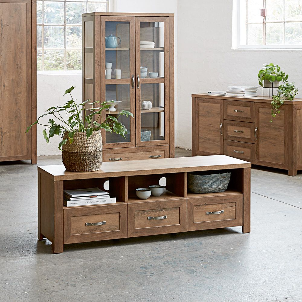 JUNGEN TV-laud