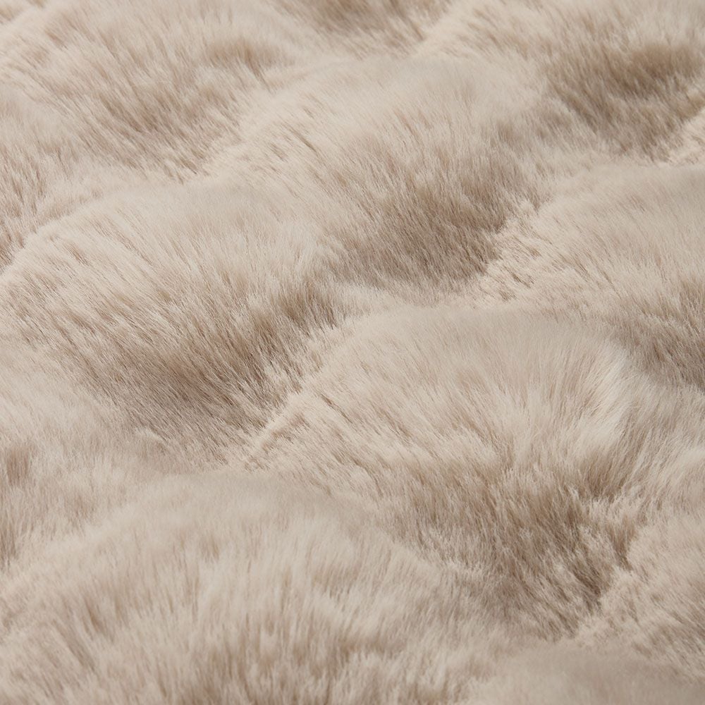 KORNVALMUE pleed